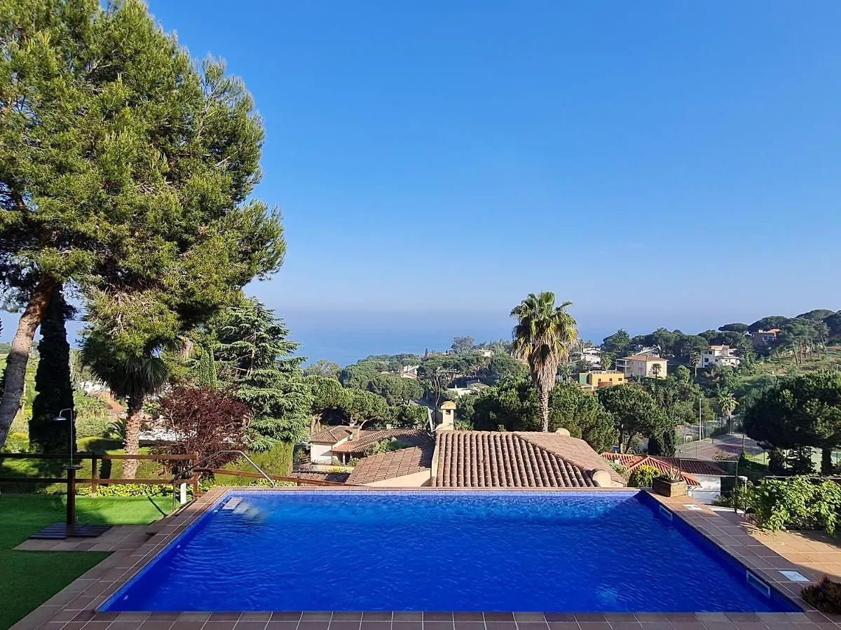 Villa La Cala With Swimming Pool & Sea View, 10 Min Walk From The Sea Blanes