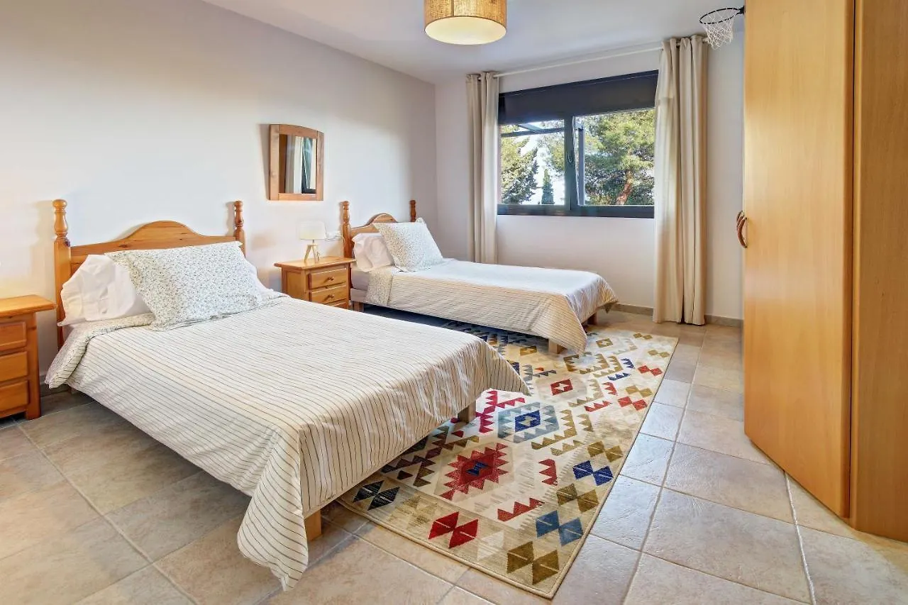 Villa La Cala With Swimming Pool & Sea View, 10 Min Walk From The Sea Blanes