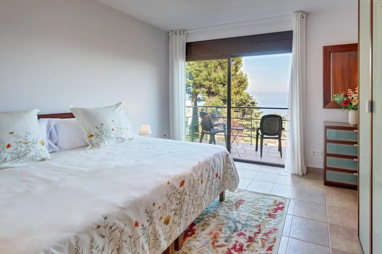 Villa La Cala With Swimming Pool & Sea View, 10 Min Walk From The Sea Blanes